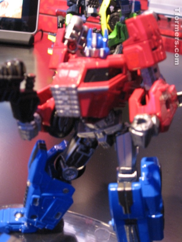 Transformers Generations Fall Of Cybertron Optimus Prime  (18 of 27)